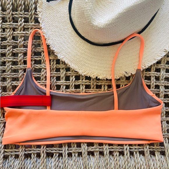 Left on Friday Pool Days Bikini Top - Picture 4 of 7